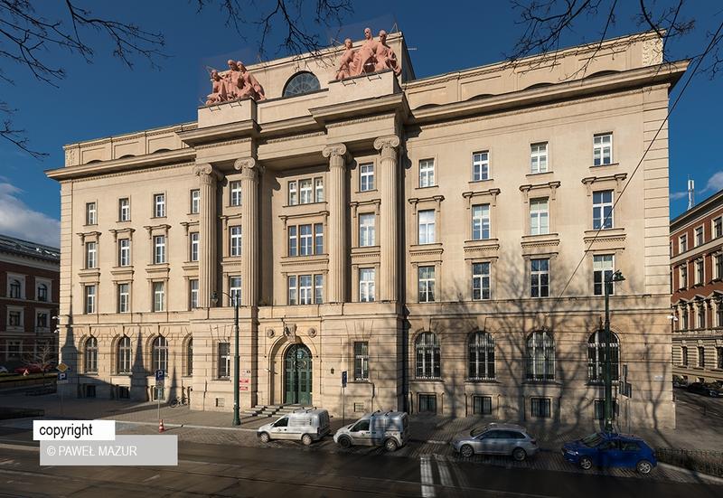 Rola Narodowego Banku Polskiego