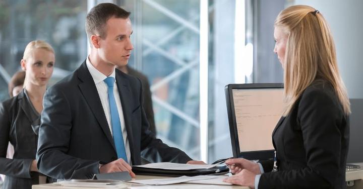 Jak Napisać Skuteczną Reklamację do Banku w Sprawie Złej Obsługi Klienta?